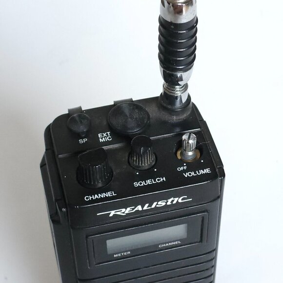 REALISTIC Walkie Talkie TRC-221 40 Channel Citizens Band Tranceiver BNIP - Picture 4 of 15